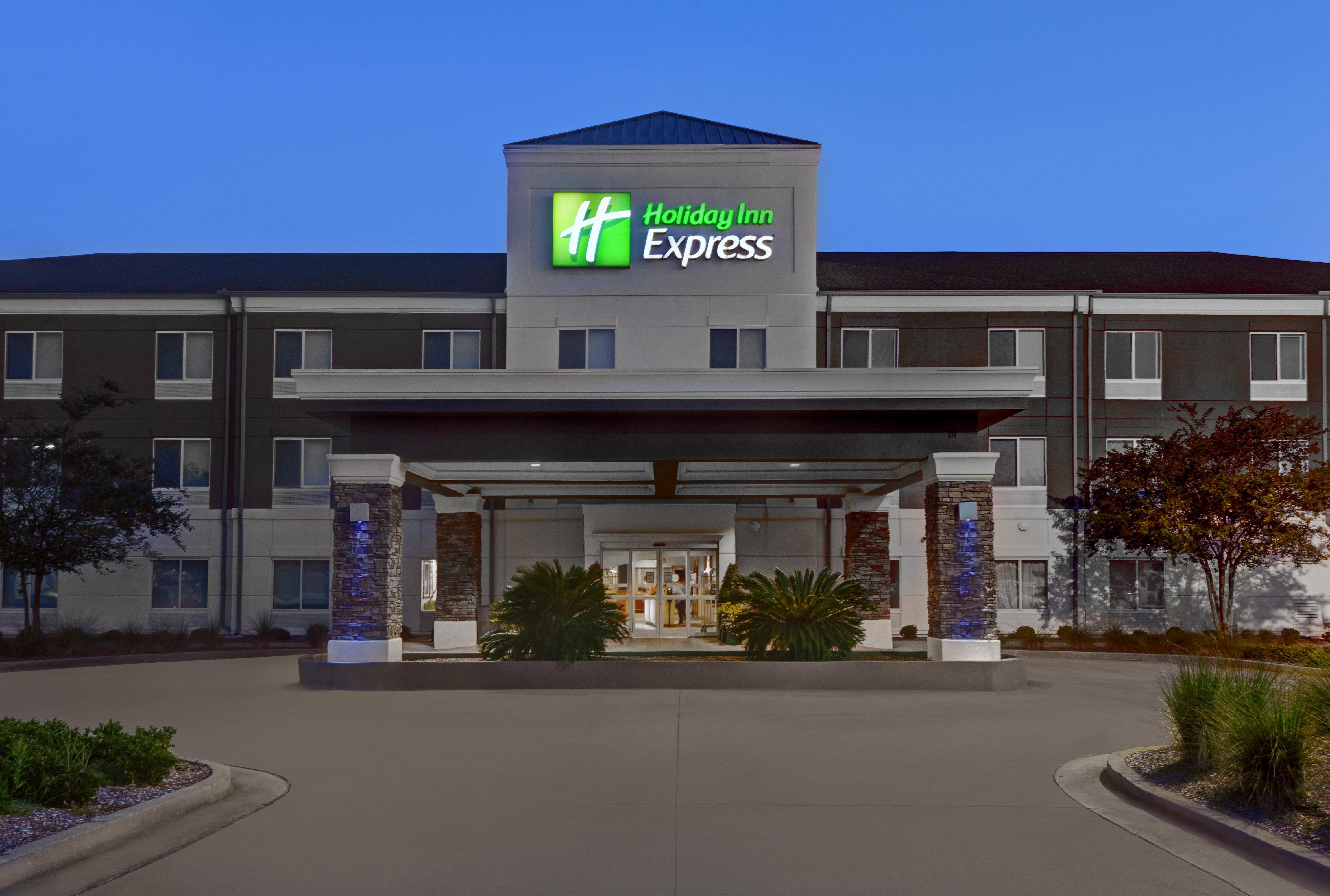 Holiday Inn Express Atmore By Ihg Bagian luar foto