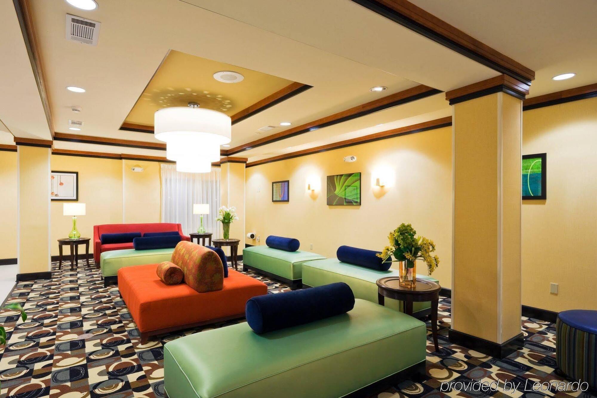 Holiday Inn Express Atmore By Ihg Bagian luar foto